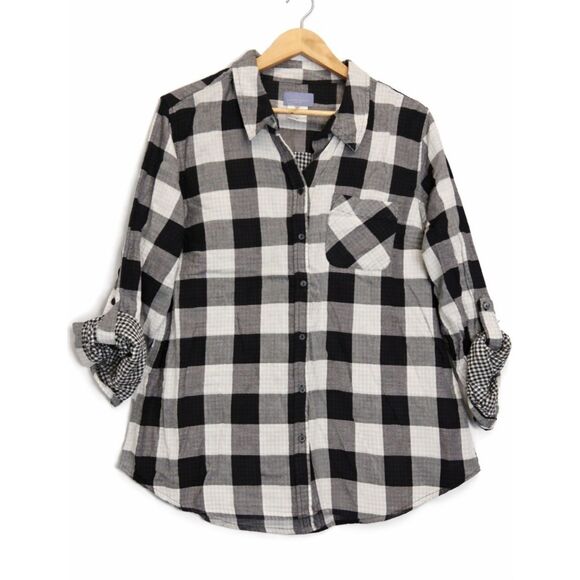 Laura Scott Tops - womens 1X Laura Scott blouse black white plaid gauzy cotton roll tab collared
